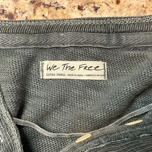 Free People We The Free Taylor Henley Oversized XS in Jade - Picture 7 of 8